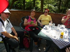 Planinarski izlet, kolovoz